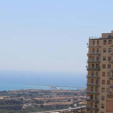 فندق مبيت وإفطار Atenea 191