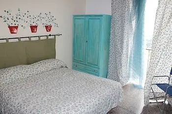 Bed & Breakfast Atenea 191